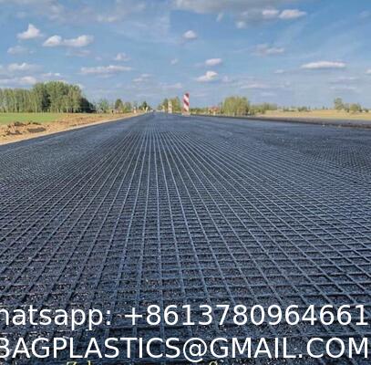 PP geogrid Polyester (PET) geogrid Fiberglass geogrid Steel Plastic Bi-Directional Universal Retaining Wall Geogrid Driveway Stabilization Grids Gravel Grid Walls Geocell Geogrid For Retaining Wall