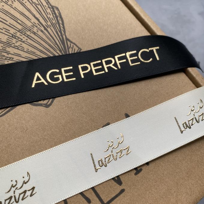 호화 선물 포장은 로고 맞춘 진 리본으로 출력되는 것으로 엠보싱 처리된 3D 금 박막을 특화했습니다 4