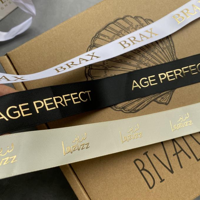 호화 선물 포장은 로고 맞춘 진 리본으로 출력되는 것으로 엠보싱 처리된 3D 금 박막을 특화했습니다 5