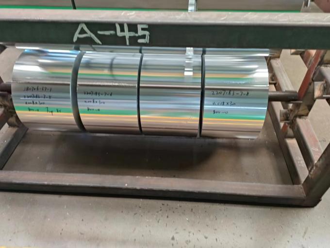 8011 알루미늄 호일 롤 250mm 18mic 300mm 7mic 8011 알루미늄 호일 점보 롤 가정용 8011 알루미늄 호일 15