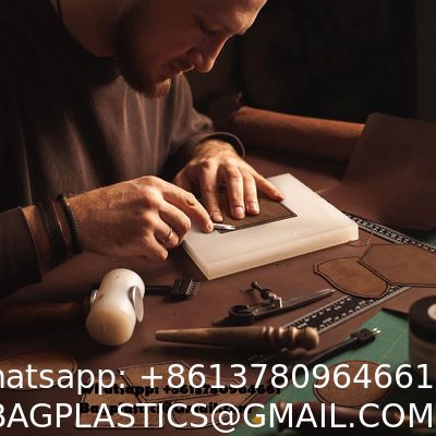 Customized Stamping Logo Eco Friendly Embossed Leather Tags Leather Patch Sewing Iron On Leather Labels For Clothes Garment Hat