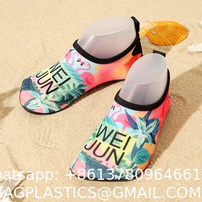 New Children'S Beach Shoes With Cartoon Soft Soles And Non-Slip Printing, Outdoor Wading And Creek Tracing Shoes, Indoor Socks And Shoe Covers
