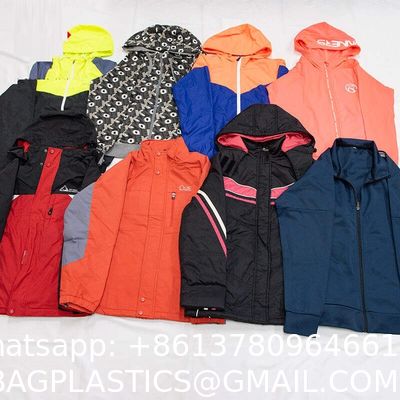 Premium Quality 100kg Bale Japan Used Sports Branded Vintage Clothes Outdoor Clothes Bales Used Clothes Brand Jacket Cheap Designer Used Woman Clothes Branded Second Hand Used Clothes Men Brand Shirt