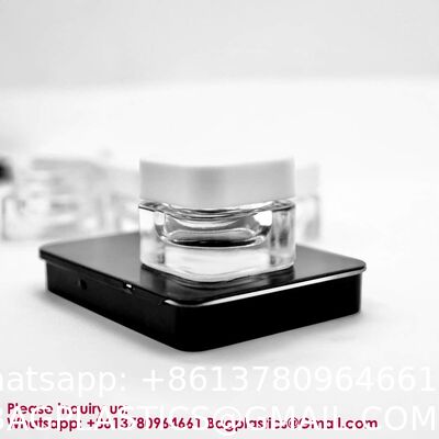 Custom Printing 3ml 5ml 7ml 9ml Triangle Clear Concentrate Oil Jar Small Concentrate Childproof Glass Jar With Lid Packaging Child Resistant Concentrate Glass Jar Mini Cream Bottles Cosmetic